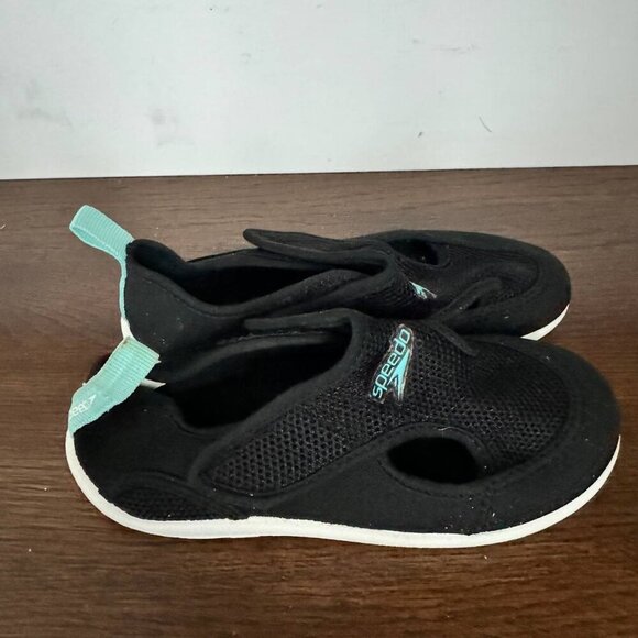 SPEEDO Unisex Double Velcro Water Shoes.  Color: black/blue - Picture 1 of 5